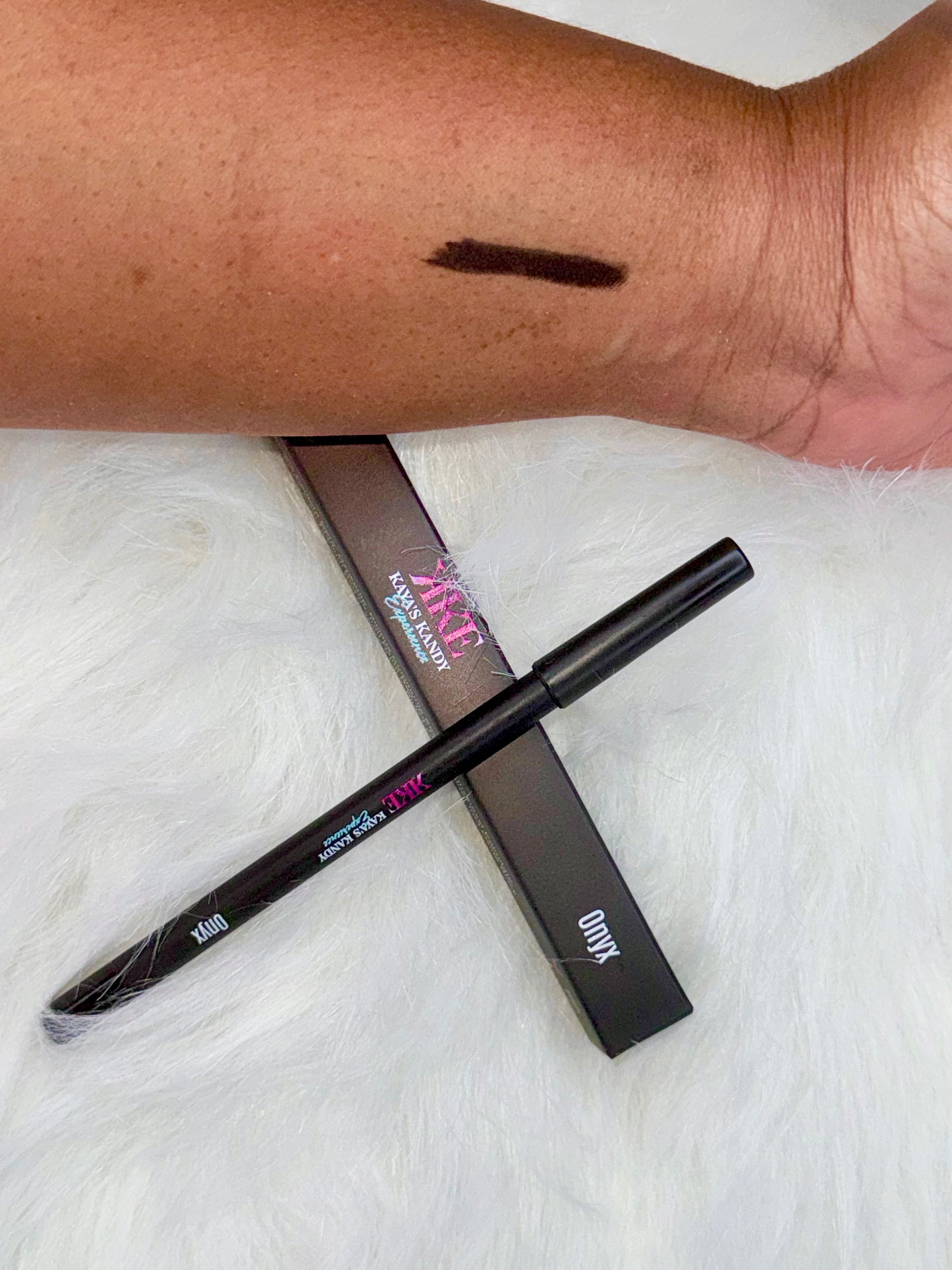 DEEP ONYX EYELINER