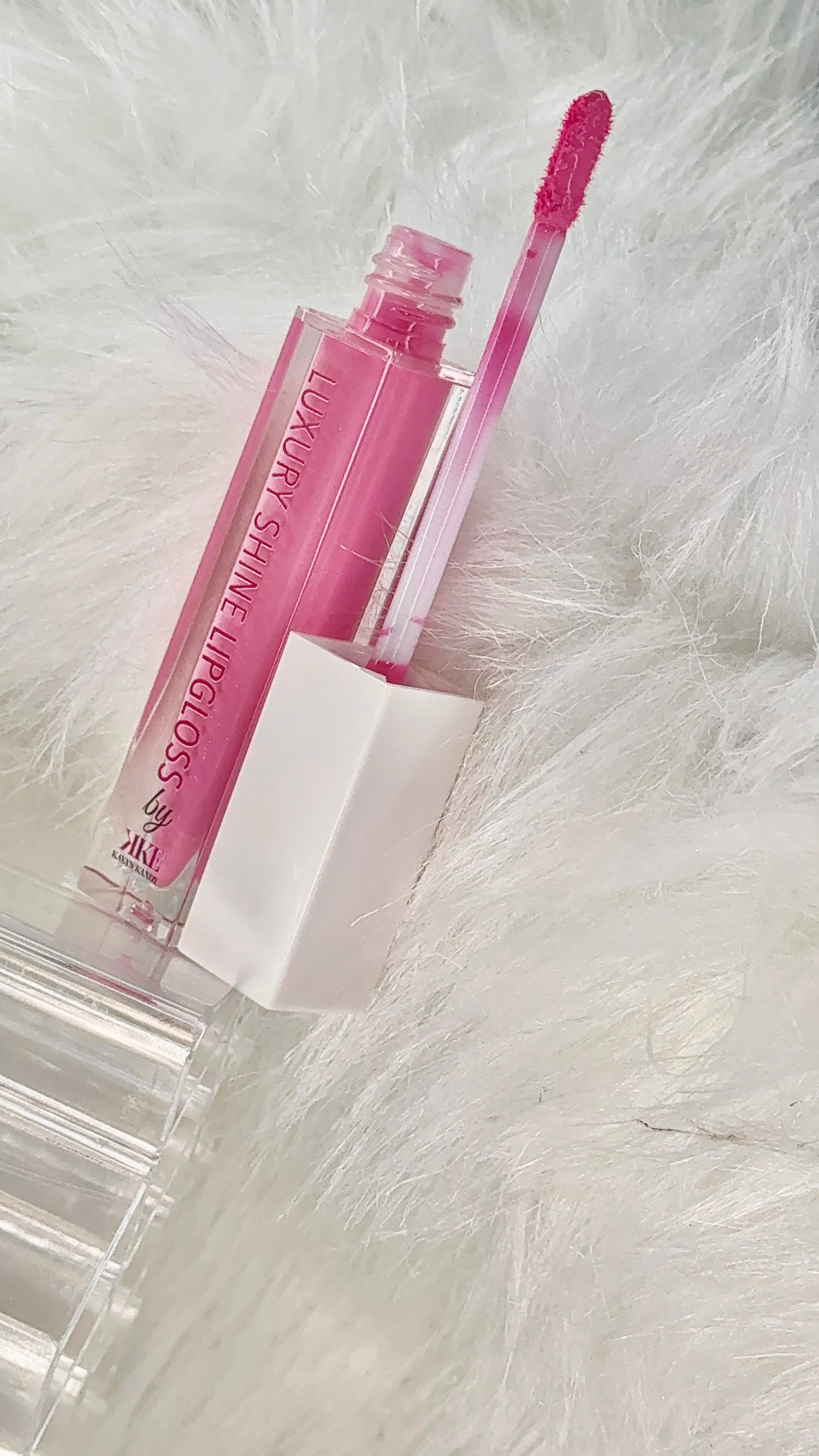 EXQUISITE SHINE LIPGLOSS