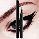 PRECISION LIQUID EYELINER